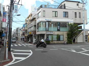 道案内70