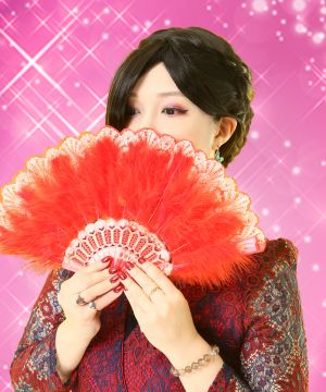 金碧ラルダ